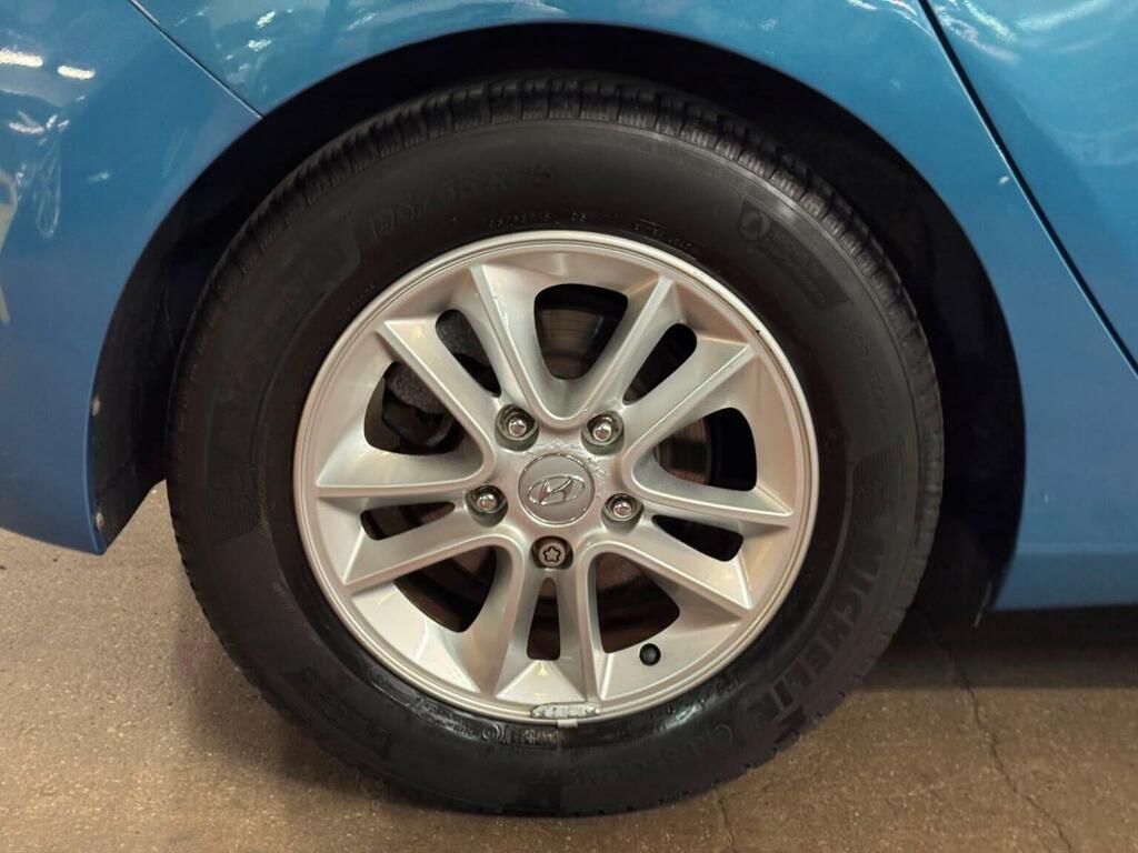 Hyundai I30 I30 Style Blue Drive Crdi Blue #14