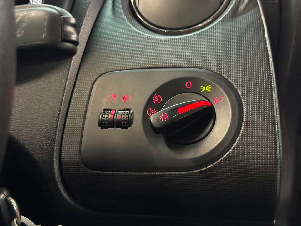 Seat Ibiza Seat Ibiza I-tech Tsi White #38