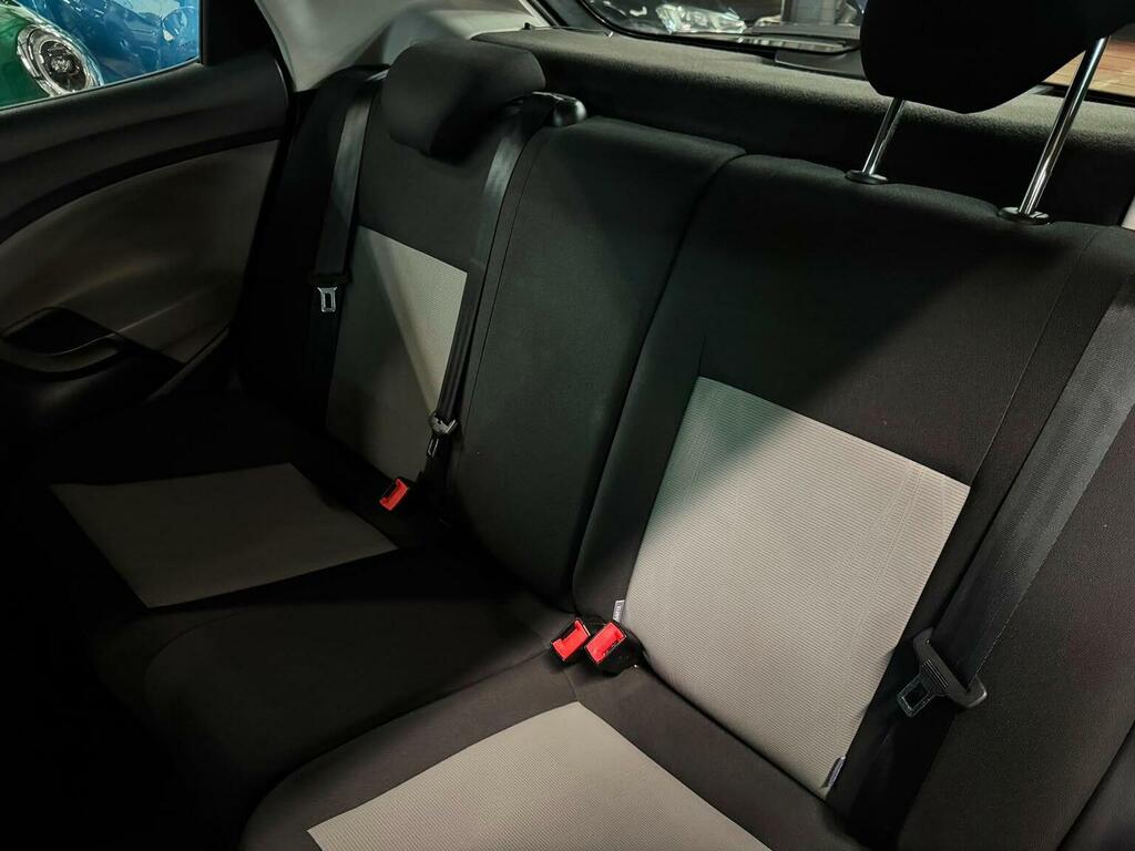 Seat Ibiza Seat Ibiza I-tech Tsi White #26