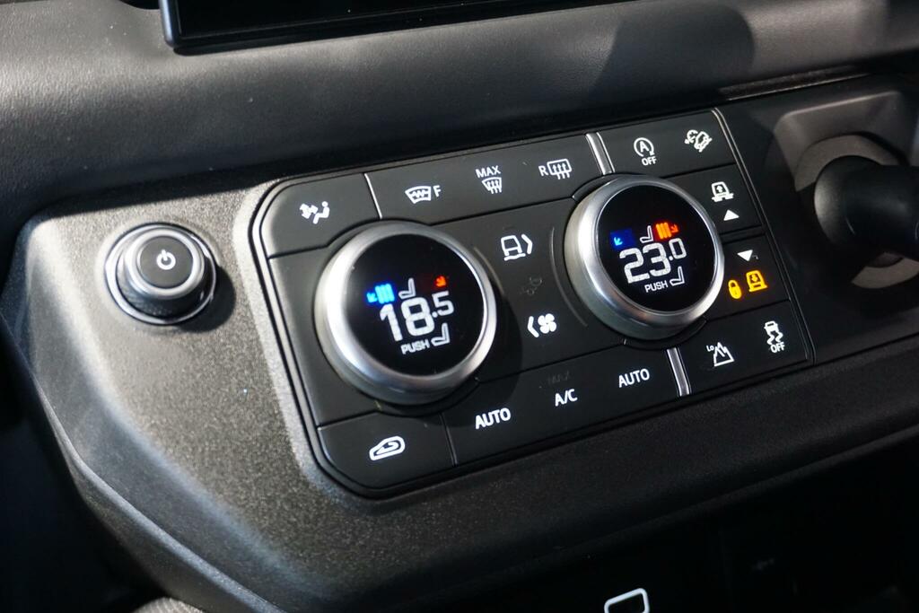 Land Rover Defender 110 3.0 D300 Mhev X Dynamic Hse Suv 4W Black #64