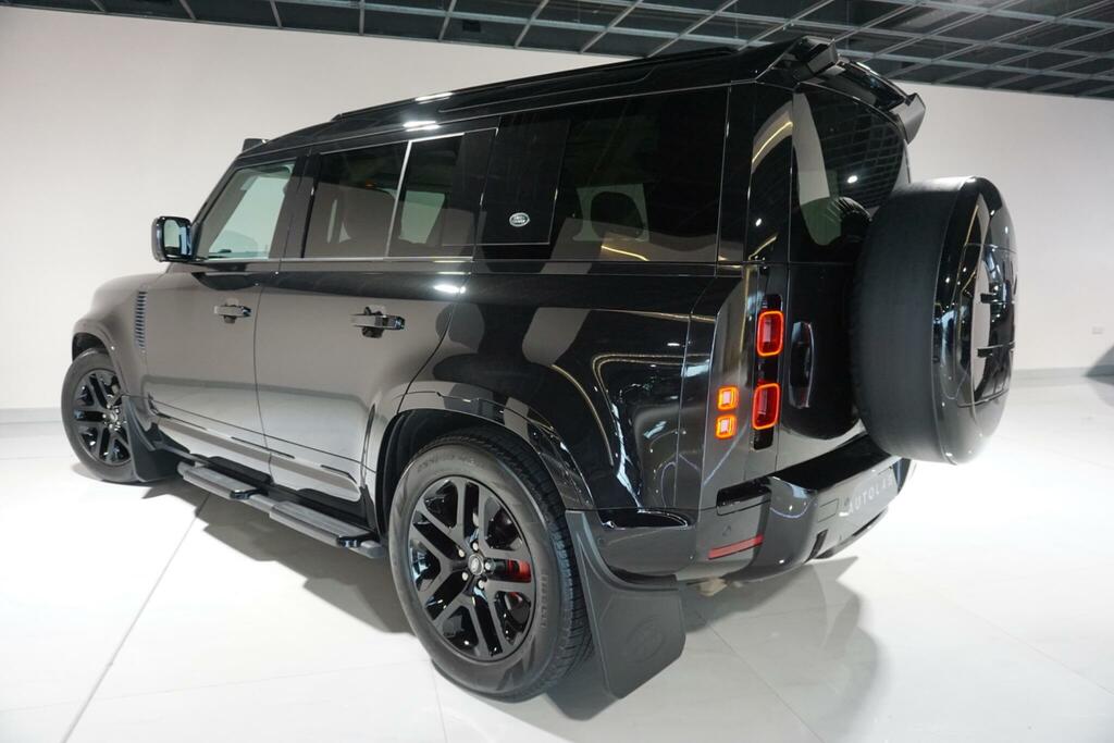 Land Rover Defender 110 Xs Station Wagon Grey #25