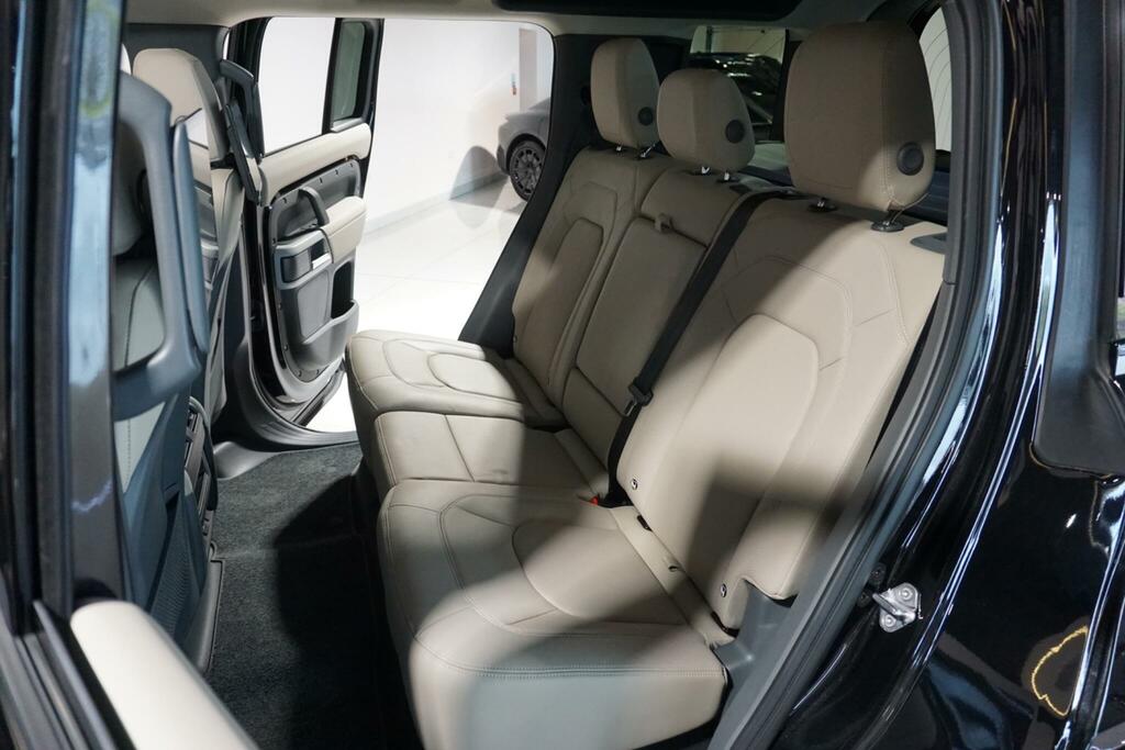 Land Rover Defender 110 Xs Station Wagon Grey #11