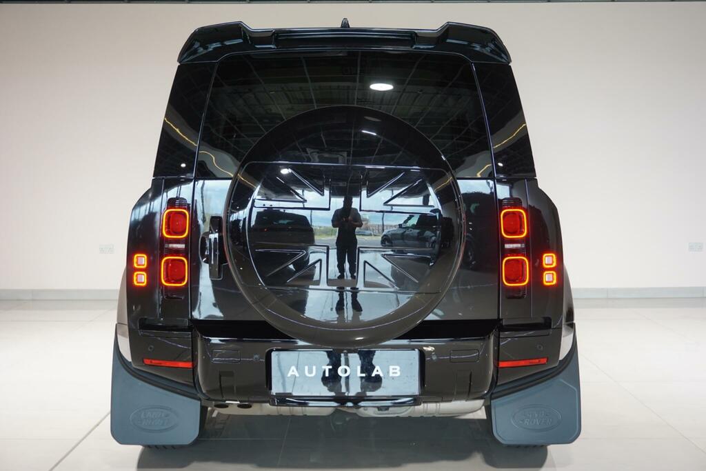 Land Rover Defender 110 Xs Station Wagon Grey #26
