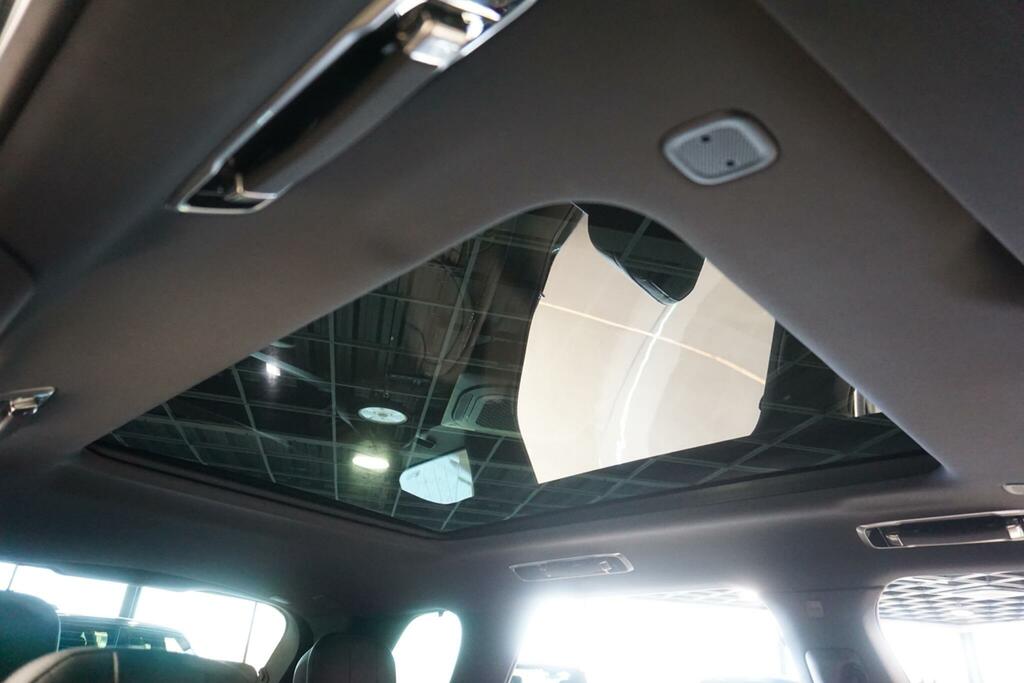 Land Rover Range Rover Sport Petrol White #9