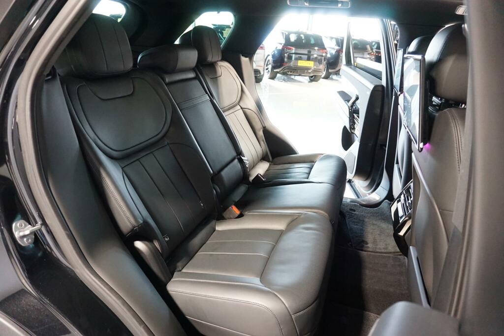 Land Rover Range Rover Sport Petrol White #52