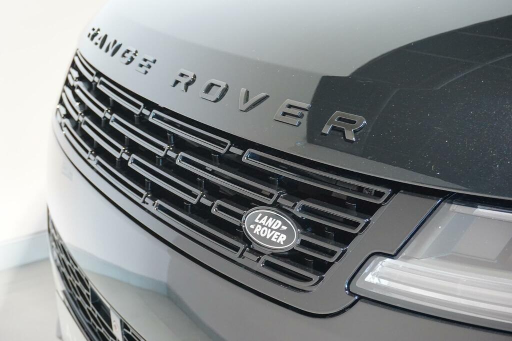 Land Rover Range Rover Sport Petrol White #72