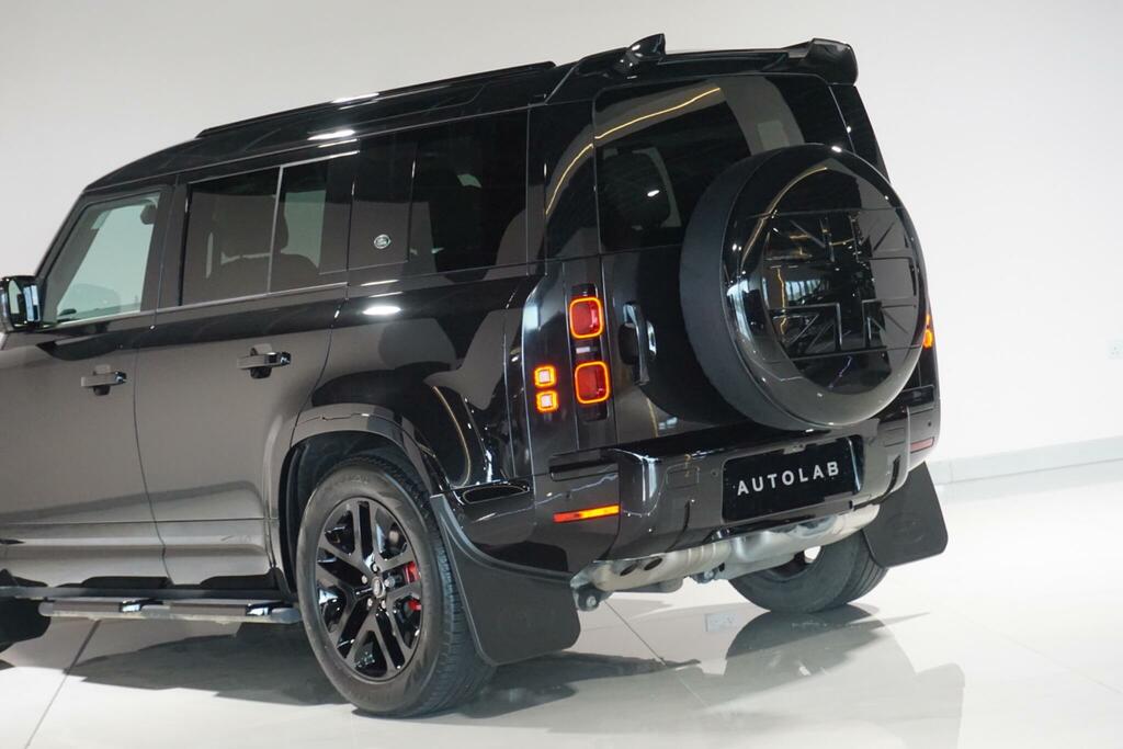 Land Rover Defender 110 110 3.0 D250 Awd Hard Top S Santorini Black Black #40