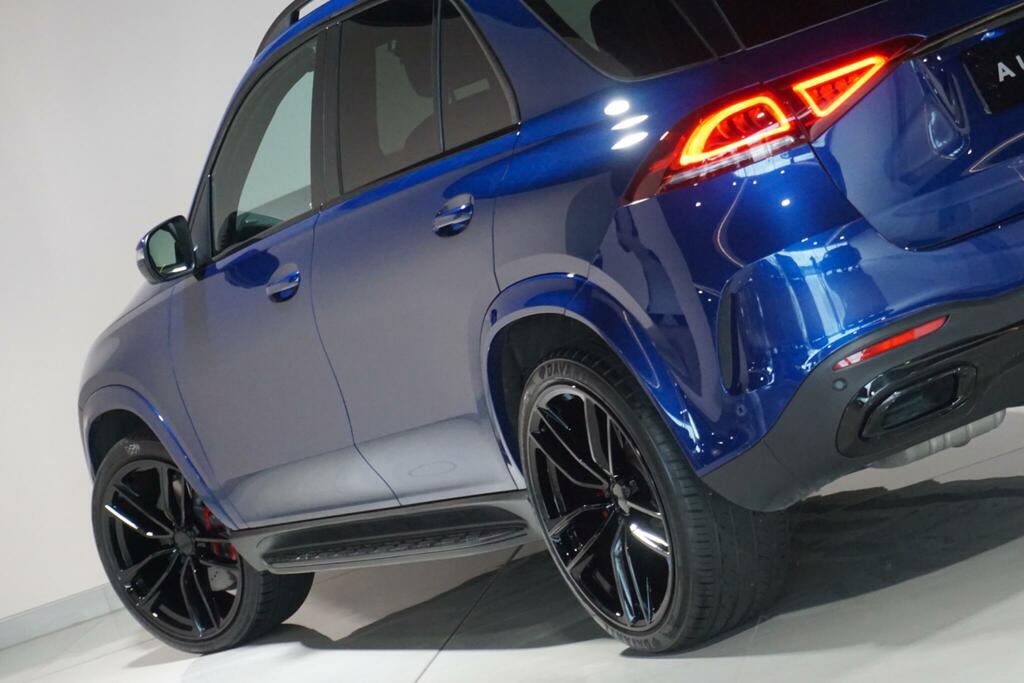 Mercedes-Benz GLE Class 350De 31.2Kwh Amg Line G-tronic Black #38