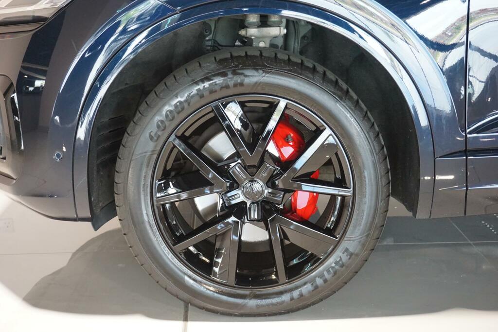 Volkswagen Touareg 3 L V6 Black Edition Tsi 4Wd #69