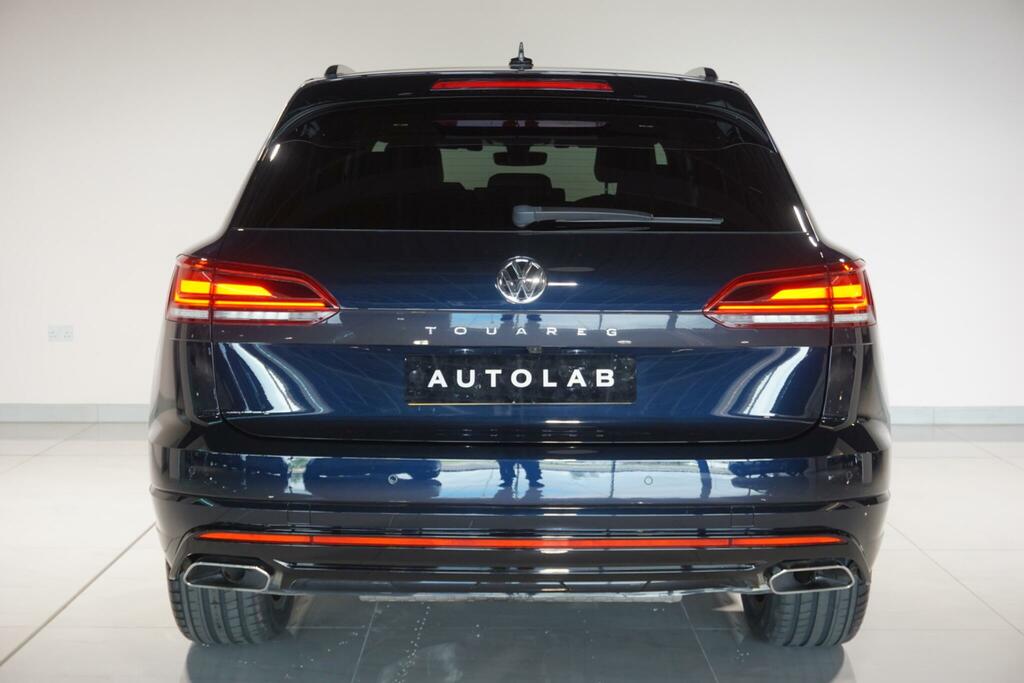Volkswagen Touareg 3 L V6 Black Edition Tsi 4Wd #20