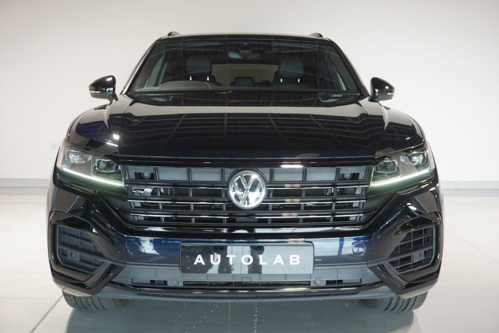 Volkswagen Touareg 3 L V6 Black Edition Tsi 4Wd #17