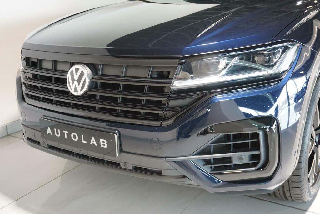 Volkswagen Touareg 3 L V6 Black Edition Tsi 4Wd #63