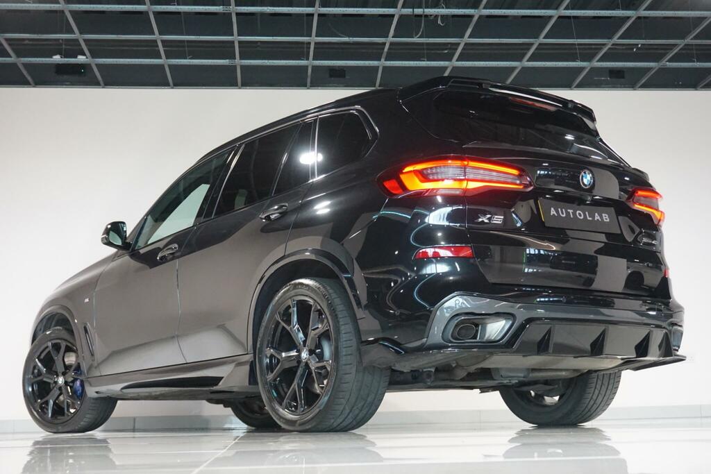 BMW X5  White #31
