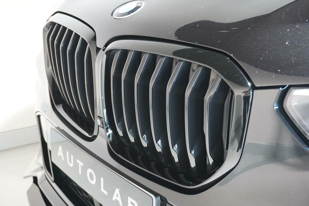 BMW X5  White #80
