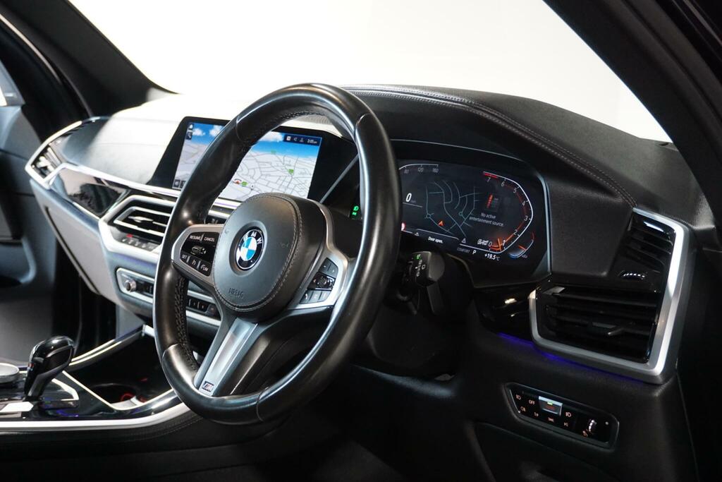 BMW X5  White #9