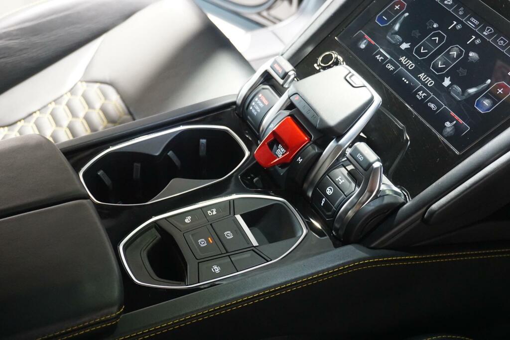 Lamborghini Urus Suv  #64