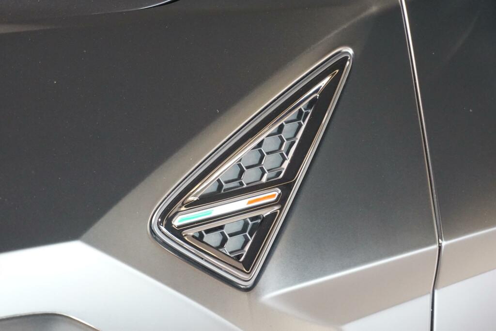Lamborghini Urus Suv  #85