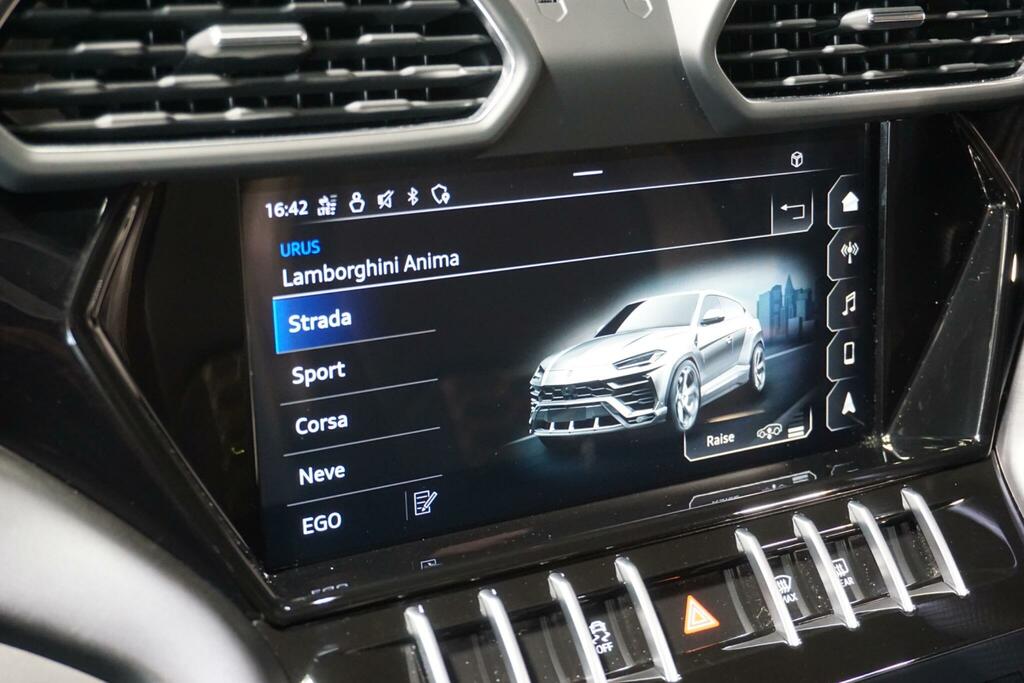 Lamborghini Urus Suv  #61