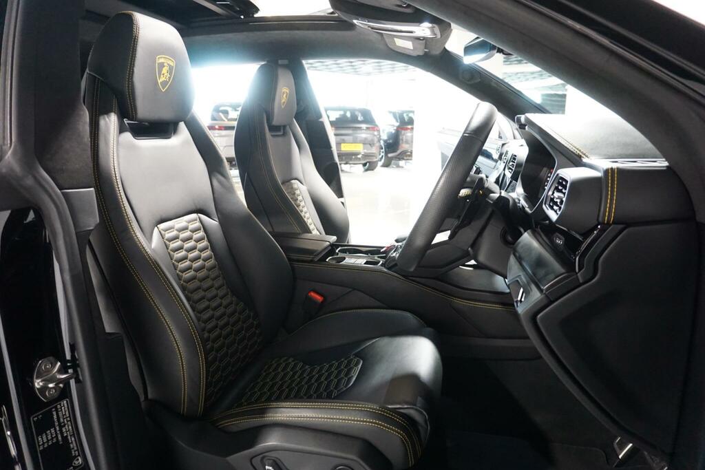 Lamborghini Urus Suv  #8