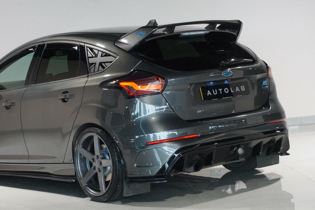 Ford Focus   #33