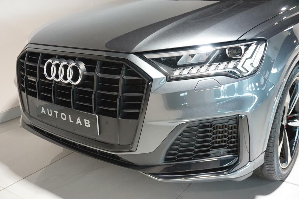 Audi Q7 Diesel Black #65