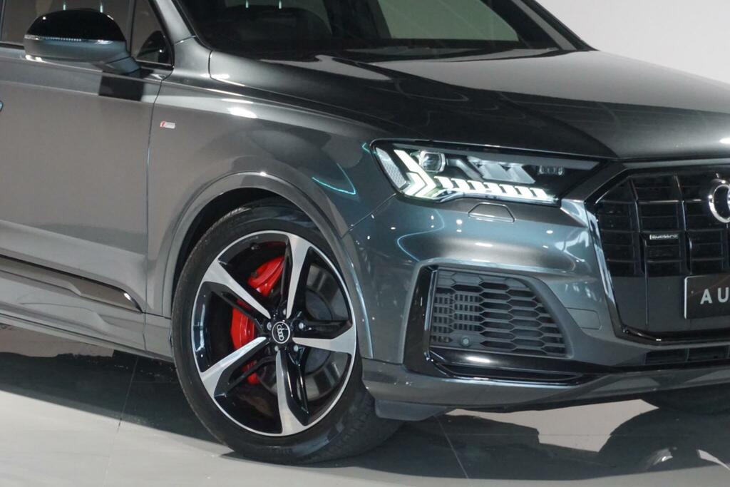 Audi Q7 Diesel Black #41