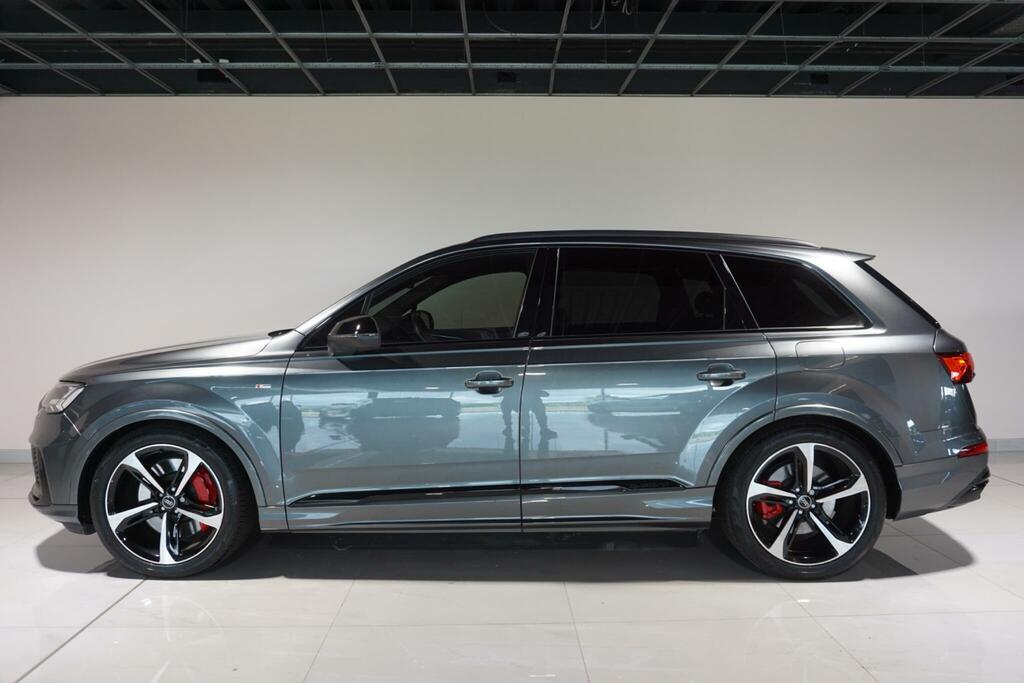 Audi Q7 Diesel Black #29
