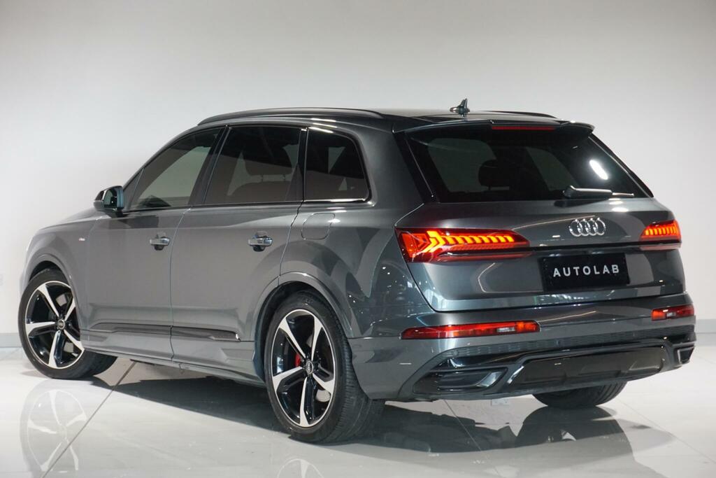 Audi Q7 Diesel Black #34