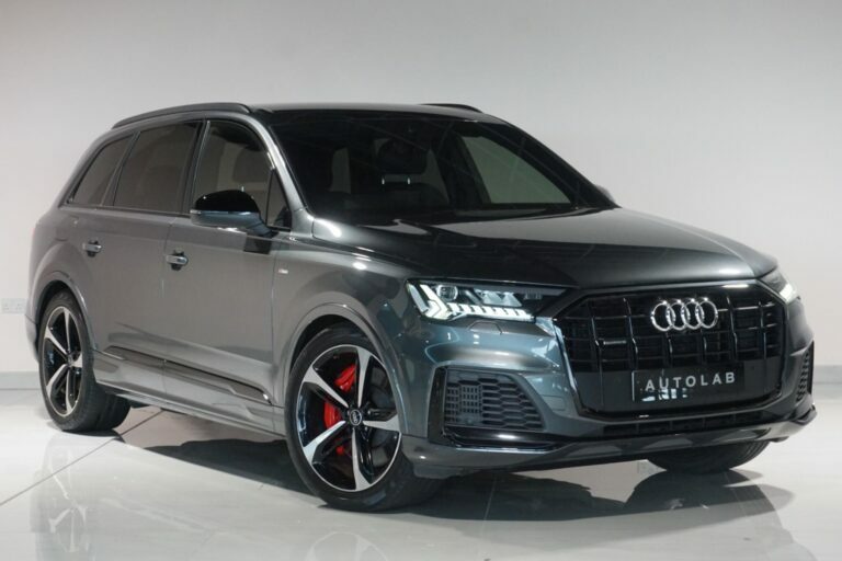 Audi Q7 3.0 Tfsie V6 Grey