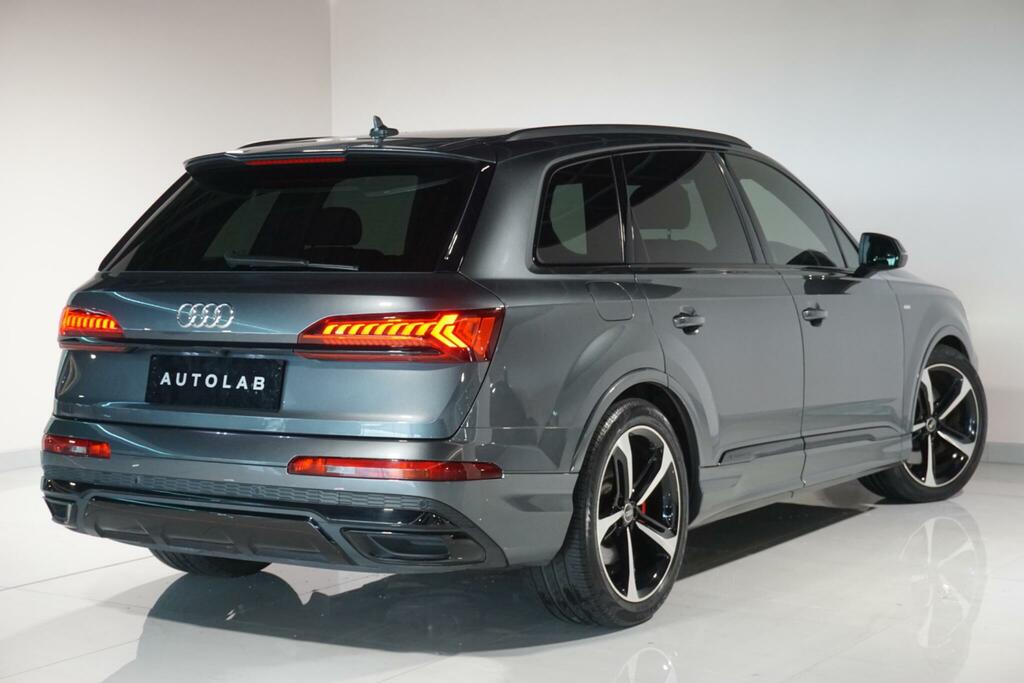 Audi Q7 Diesel Black #17