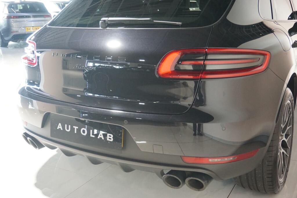 Porsche Macan T Grey #60