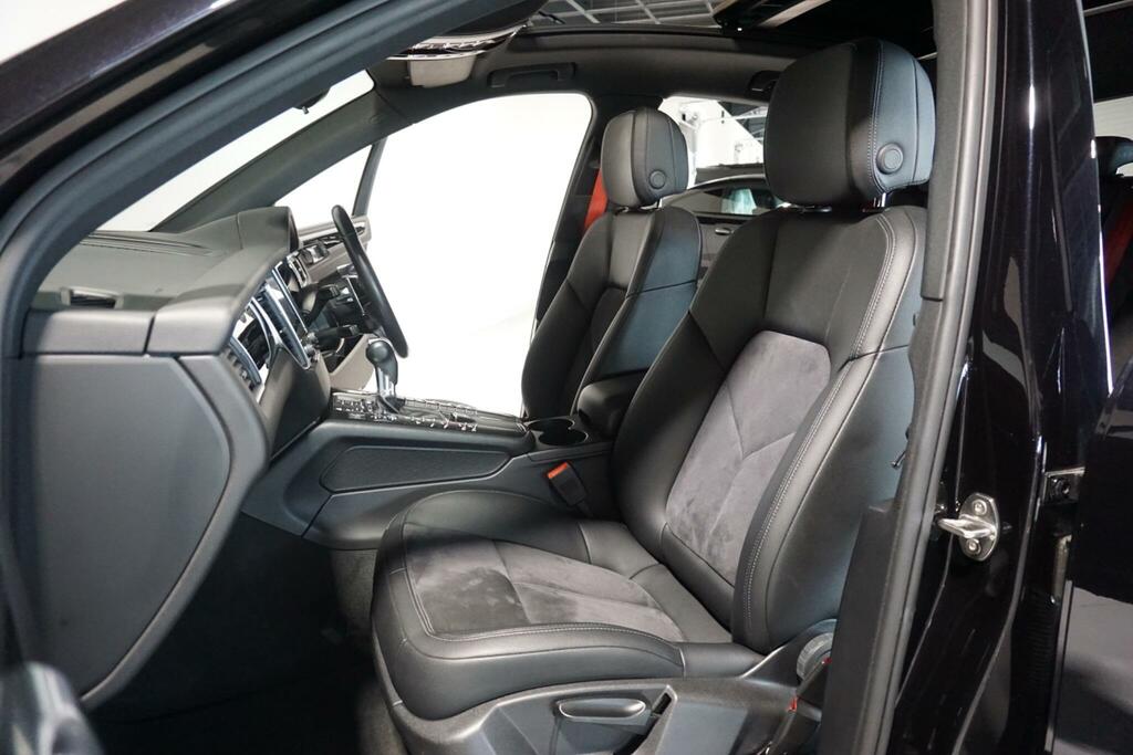 Porsche Macan T Grey #45