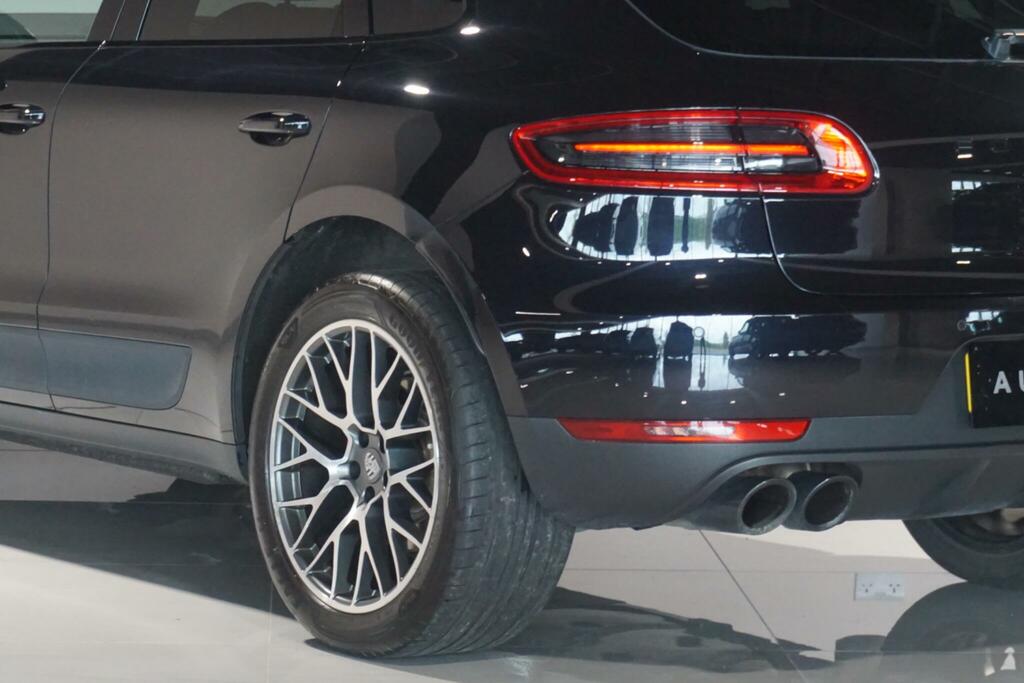 Porsche Macan T Grey #39