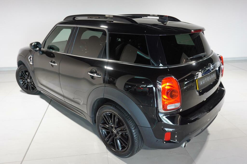 Mini Countryman Hatchback Black #30