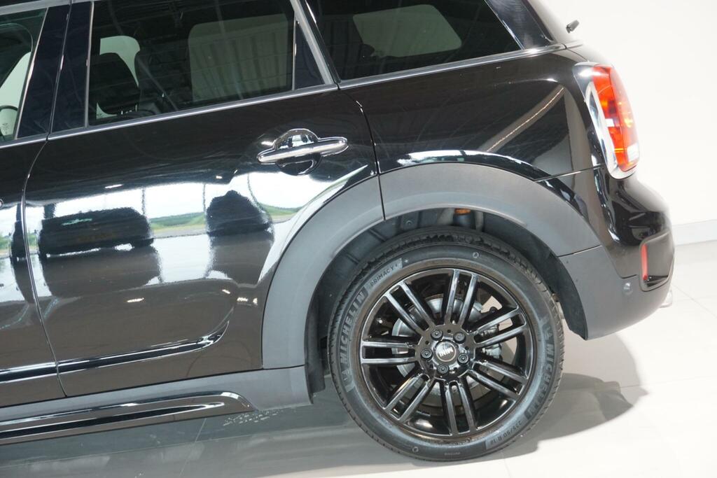 Mini Countryman Hatchback Black #42