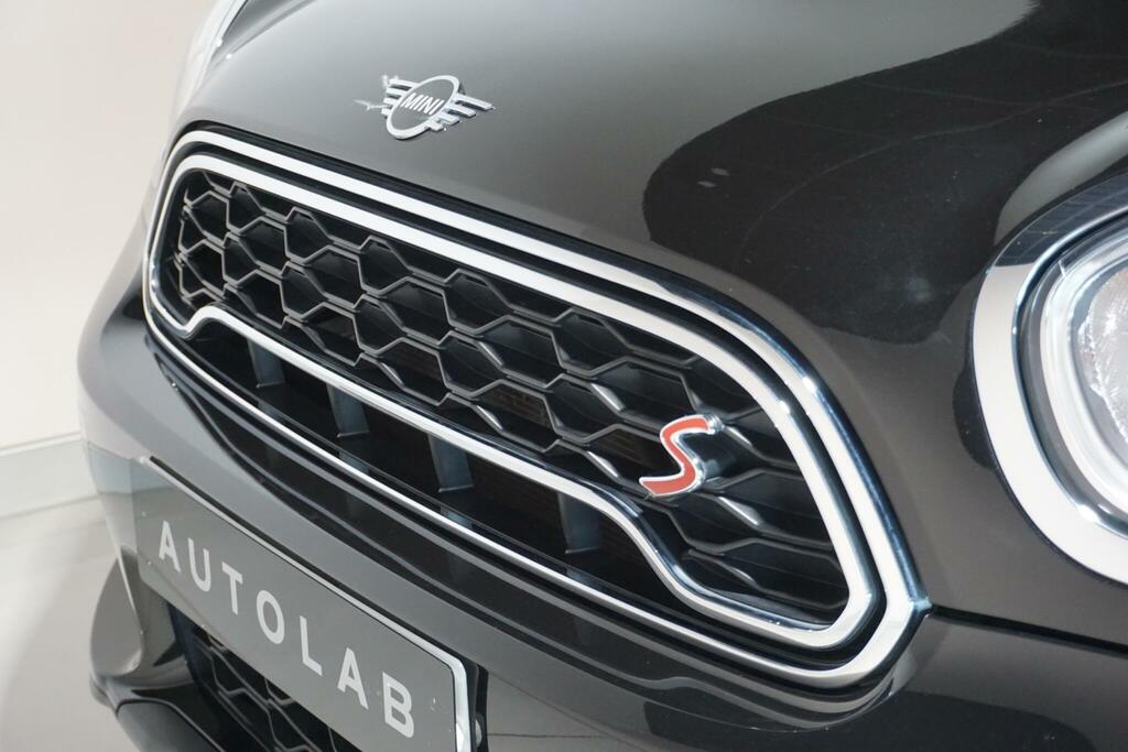 Mini Countryman Hatchback Black #69
