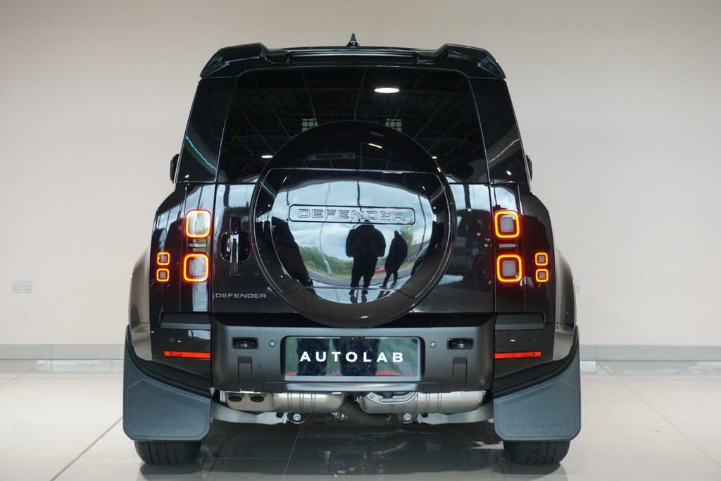 Land Rover Defender 110 3.0 D350 Mhev Black #5