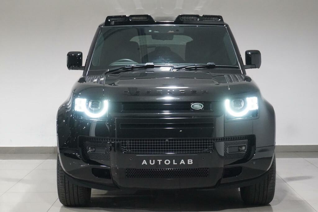 Land Rover Defender 110 3.0 D300 Mhev Black #4