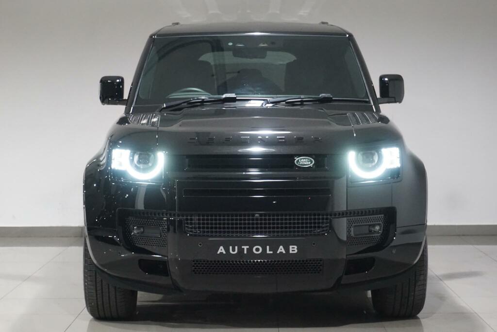 Land Rover Defender 110 3.0 D300 Mhev Black #4