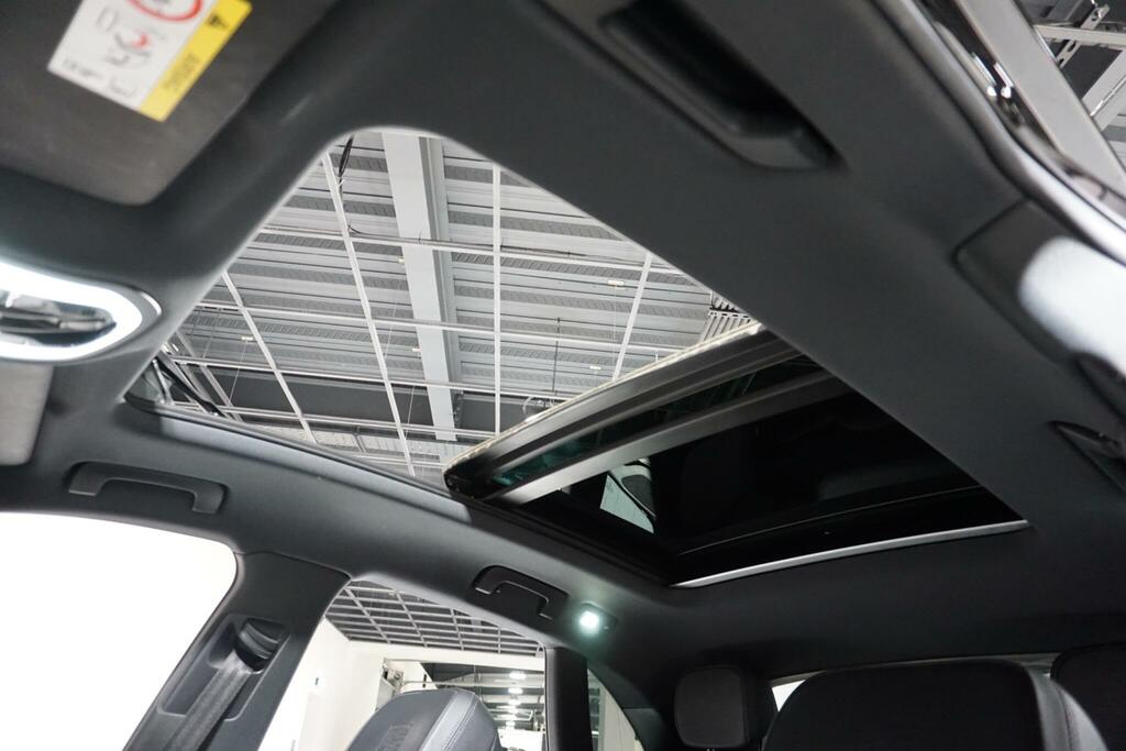 Porsche Macan Automatic Blue #9