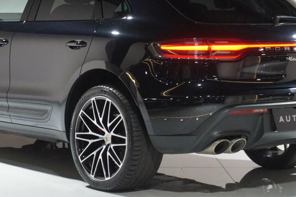 Porsche Macan Automatic Blue #43