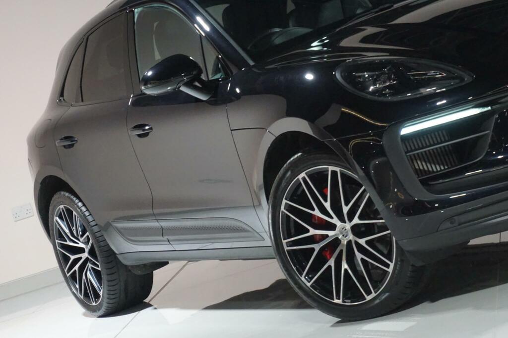 Porsche Macan Automatic Blue #38