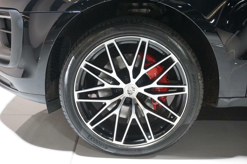 Porsche Macan Automatic Blue #73