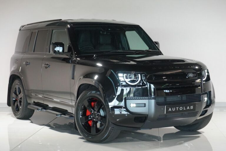 Land Rover Defender 110 3.0 D350 Mhev Black