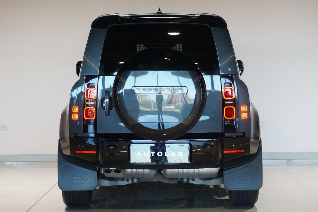 Land Rover Defender 110 3.0 D350 Mhev Grey #5