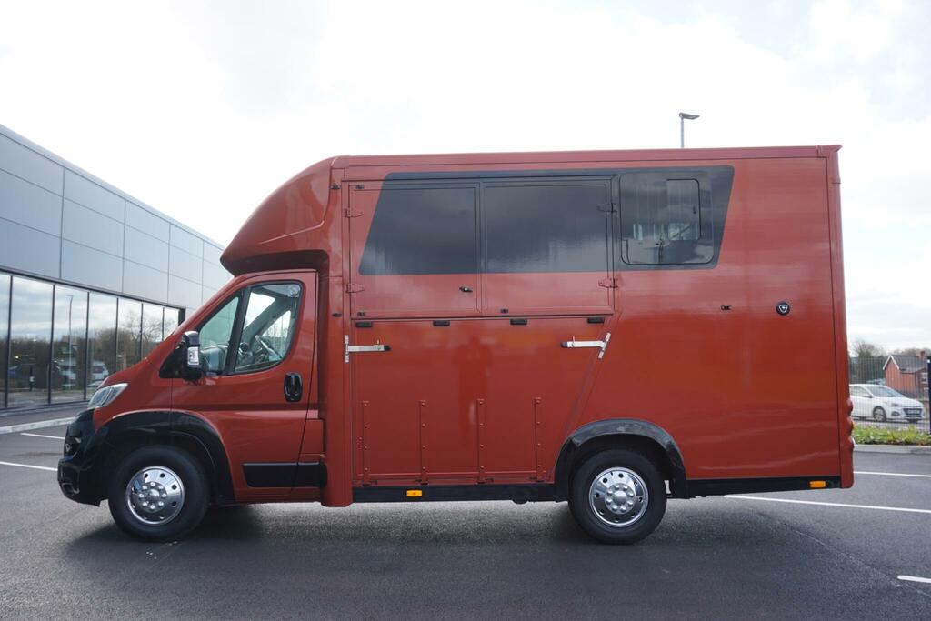 Fiat Ducato Carthago Malibu 640 Le Grey #18