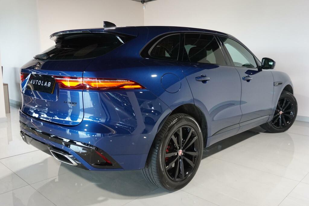 Jaguar F-Pace 2.0D 163 R-sport  #24