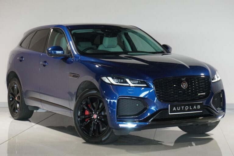 Jaguar F-Pace 3.0 D300 Mhev Blue