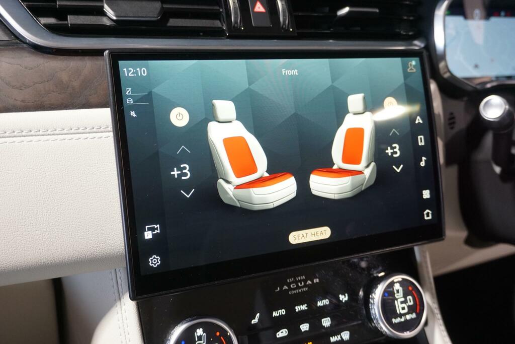 Jaguar F-Pace 2.0D 163 R-sport  #58