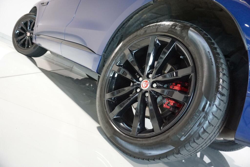 Jaguar F-Pace 2.0D 163 R-sport  #48